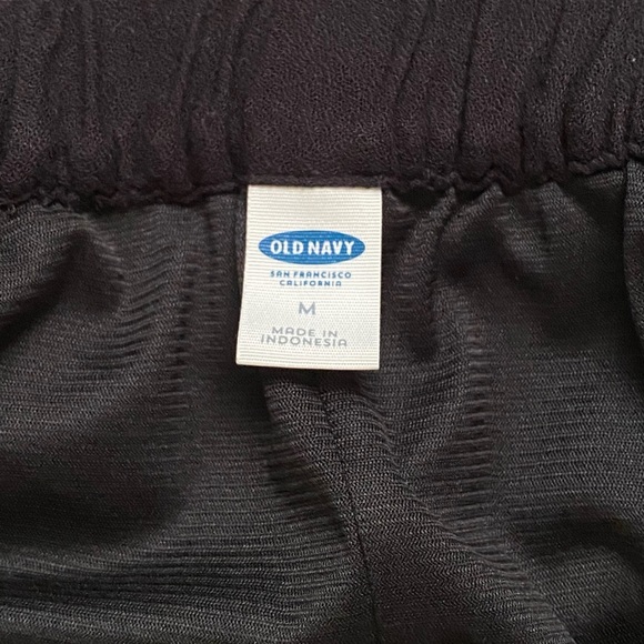 𝙱𝚕𝚊𝚌𝚔 𝚜𝚔𝚒𝚛𝚝!❁ - Picture 3 of 3